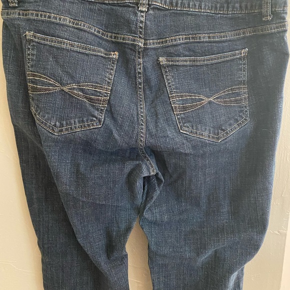 Lee Straight Leg Jeans - Picture 4 of 4